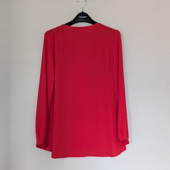 MEXX Red Button Up V-Neck Blouse Women's Size 8 - Picture 2 of 9